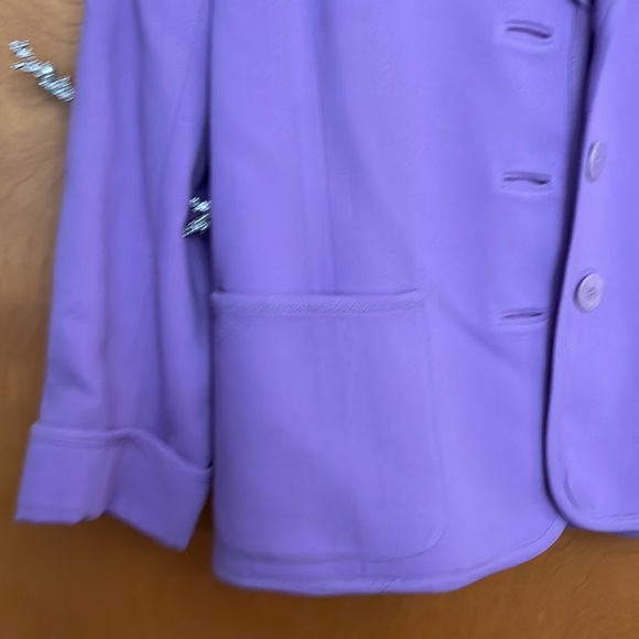 Jacket - Picture 4 of 8